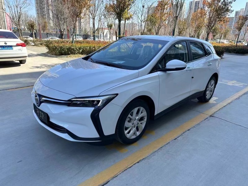 济宁23年别克微蓝3