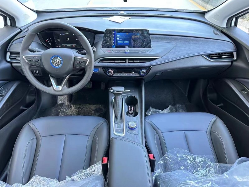 济宁23年别克微蓝7