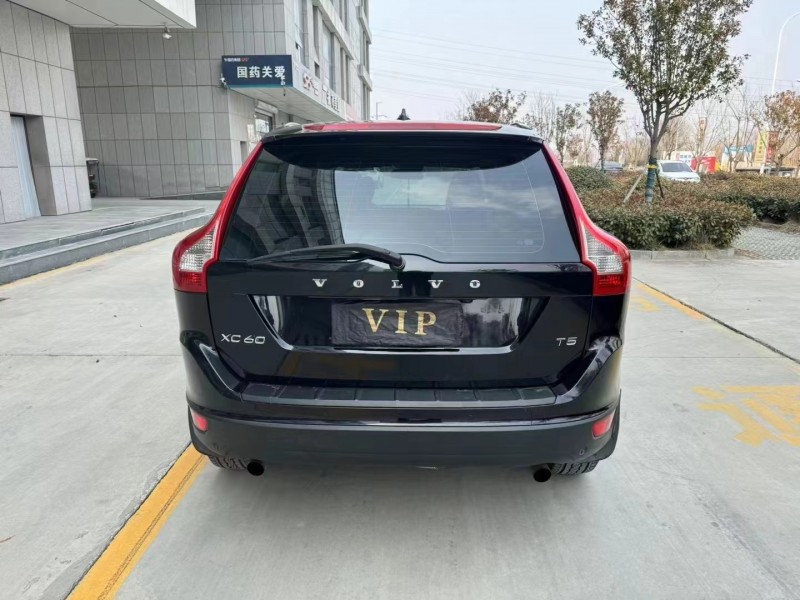 济宁13年沃尔沃XC609