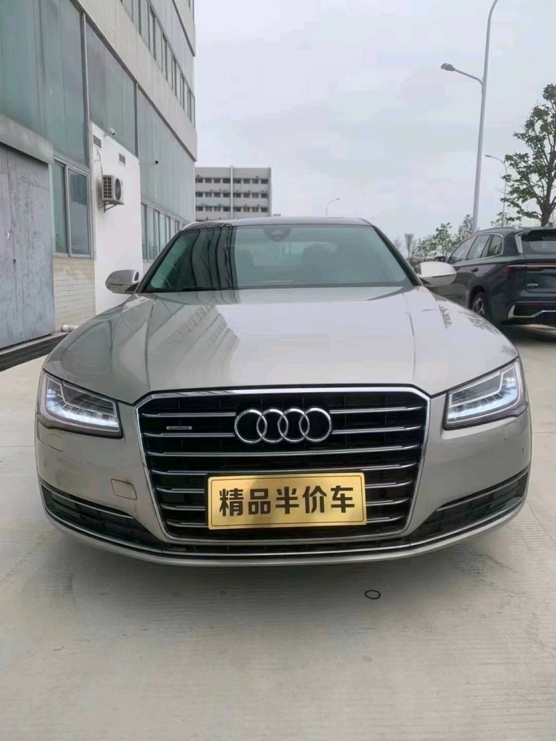 珠海14年奧迪A8L1