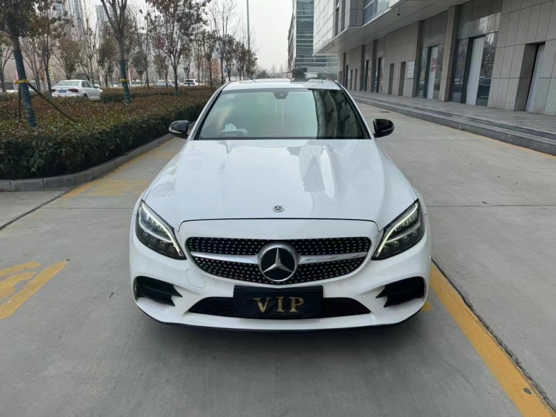 济宁19年奔驰C1