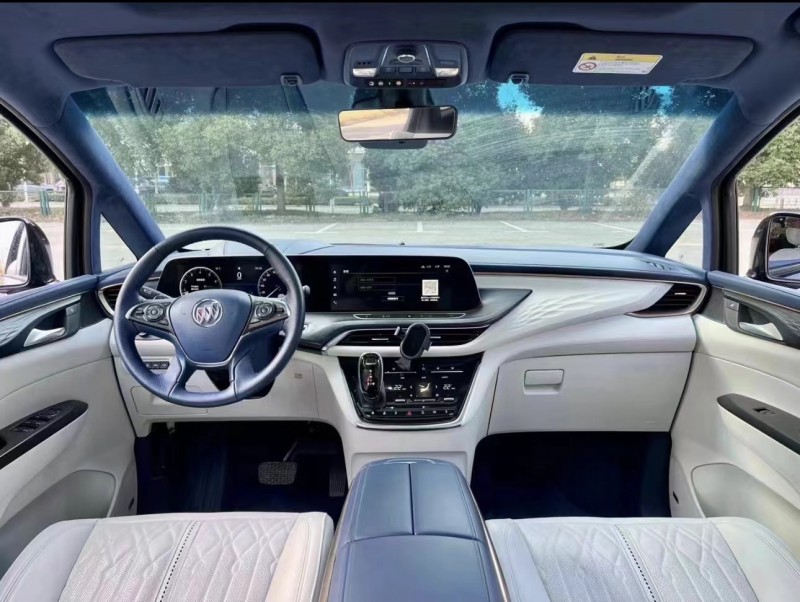 济宁22年别克GL86