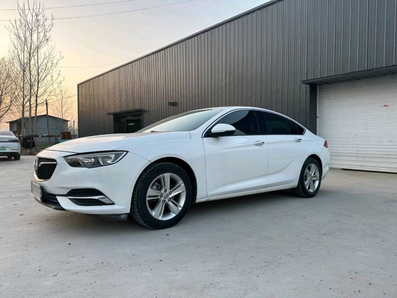 徐州18年别克君威3