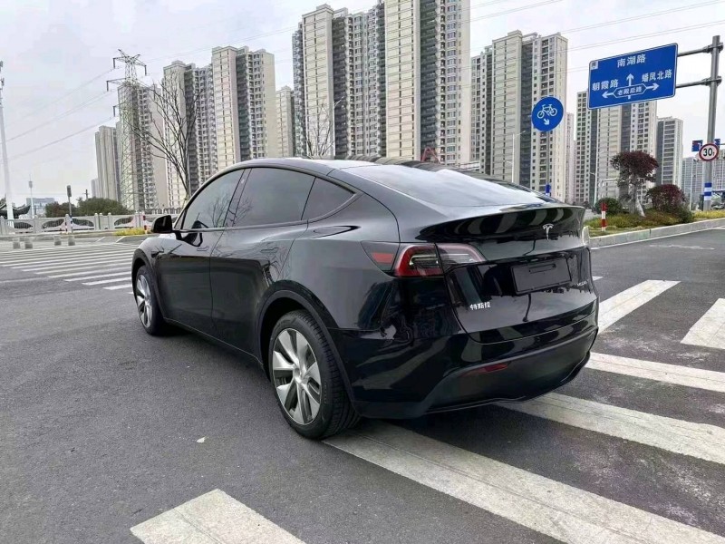 嘉興22年特斯拉MODEL Y8