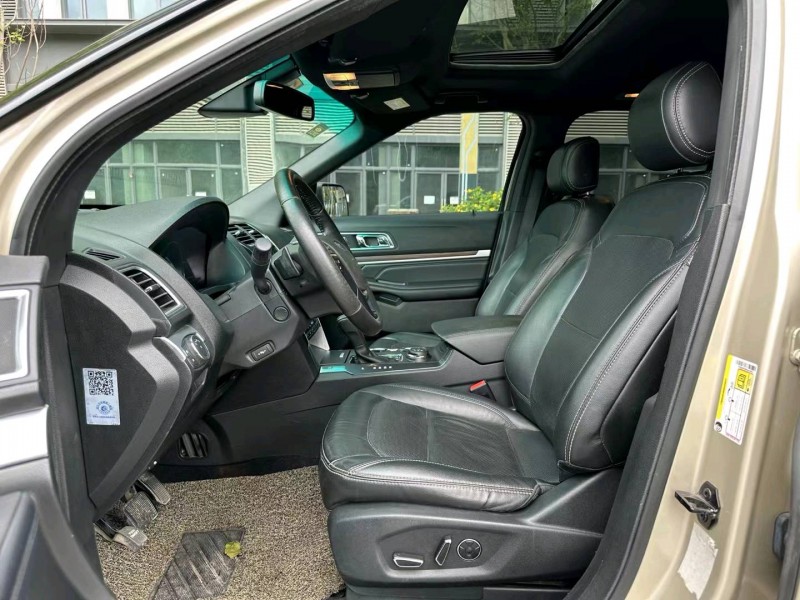 徐州17年福特探险者4