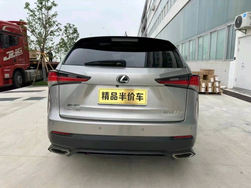 汕头18年雷克萨斯NX4