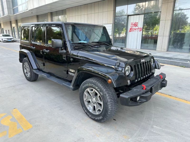 济宁15年Jeep牧马人2