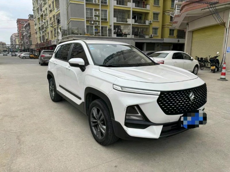 汕頭20年寶駿RS52