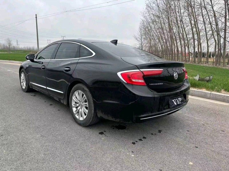 烟台16年别克君越3