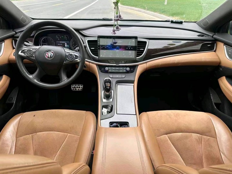 烟台16年别克君越4