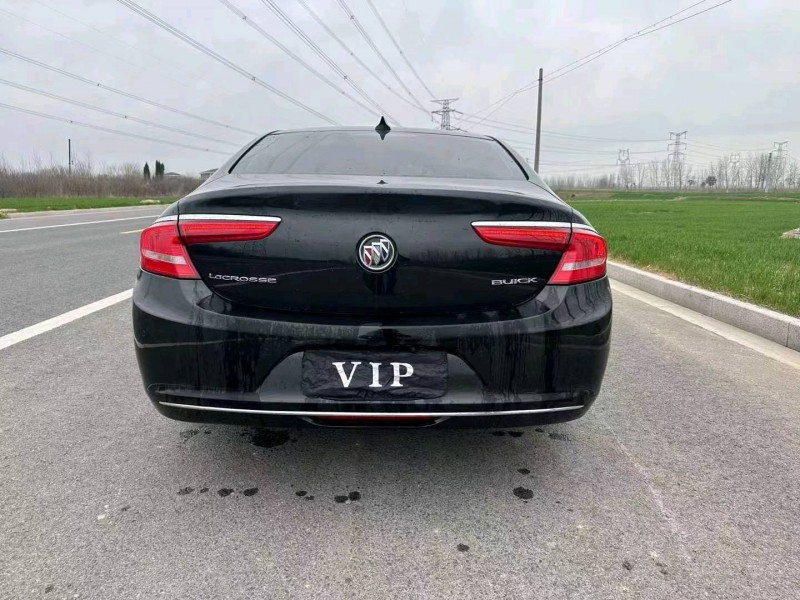 烟台16年别克君越6