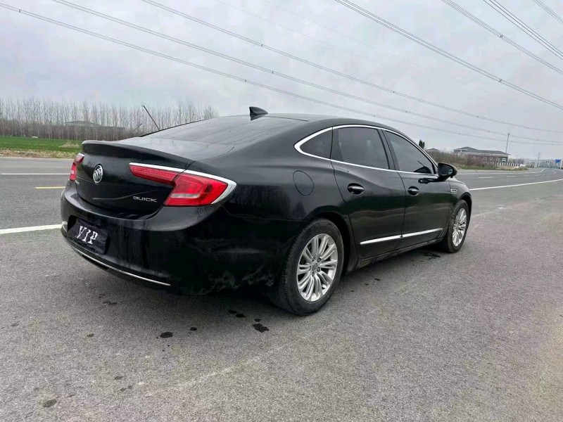 烟台16年别克君越8