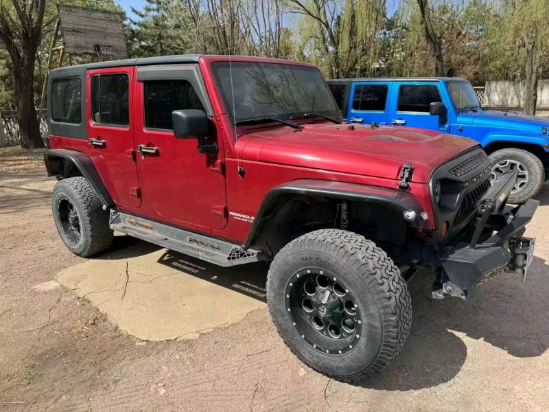 晉城13年Jeep牧馬人3