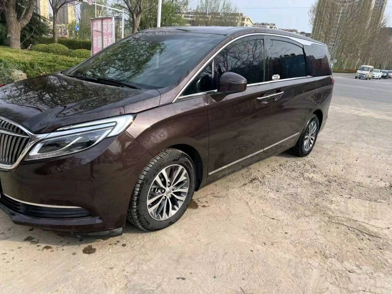 烟台17年别克GL83