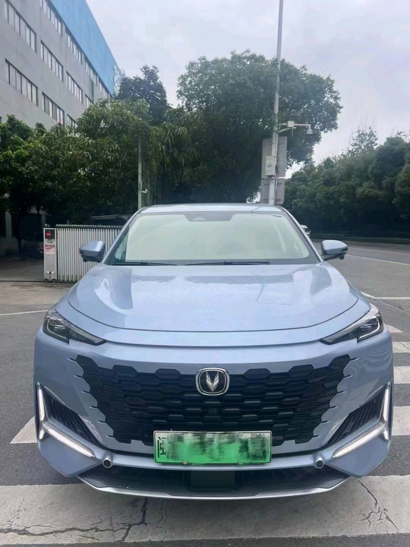 三明22年長安汽車UNI-K1