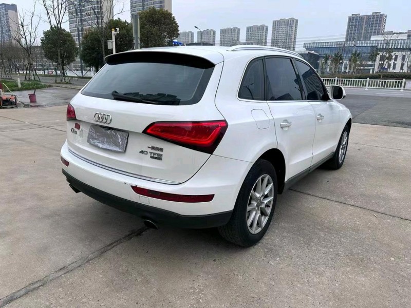 盐城16年奥迪Q58