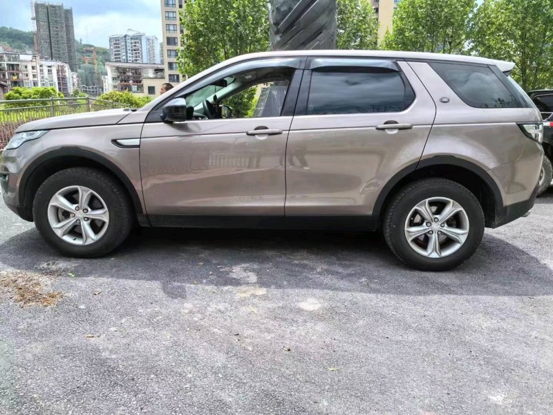 重庆16年路虎发现神行3