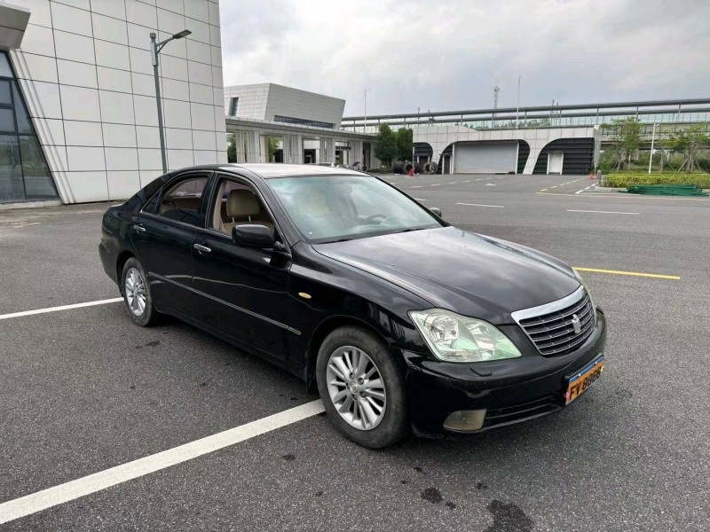 惠州07年豐田皇冠3