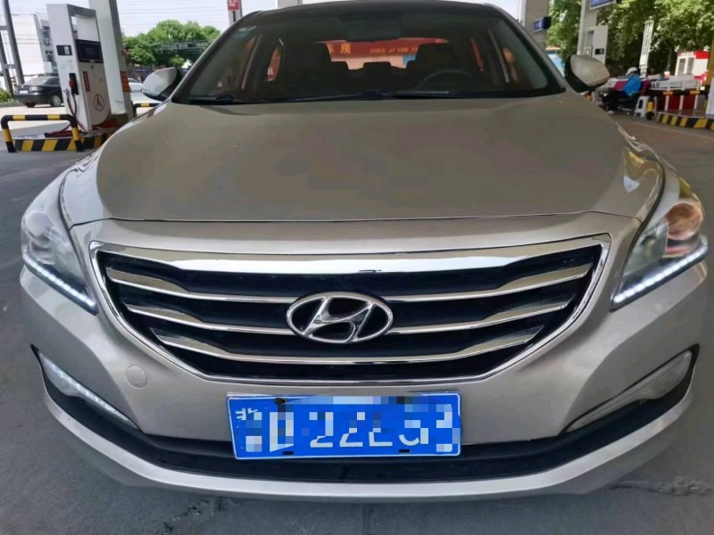 保定15年现代名图1