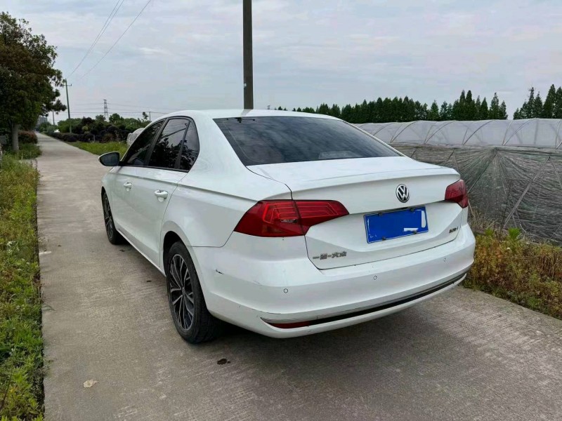 嘉興19年大眾寶來6