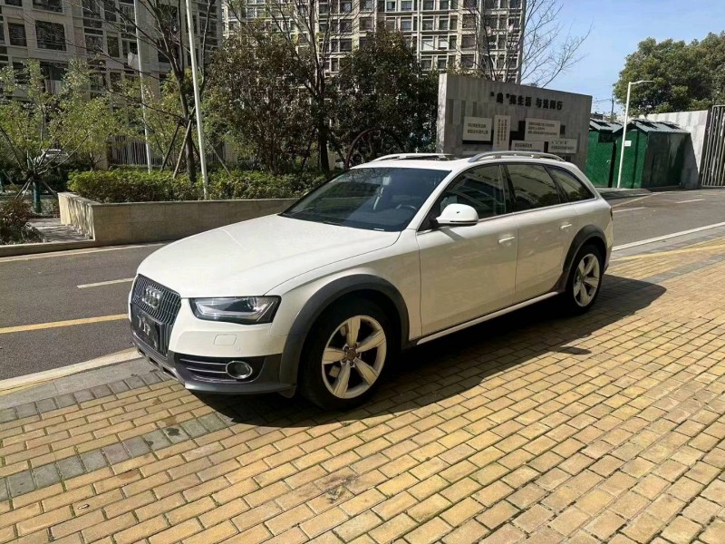苏州15年奥迪A4L2