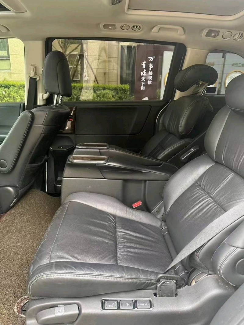 苏州18年本田艾力绅6