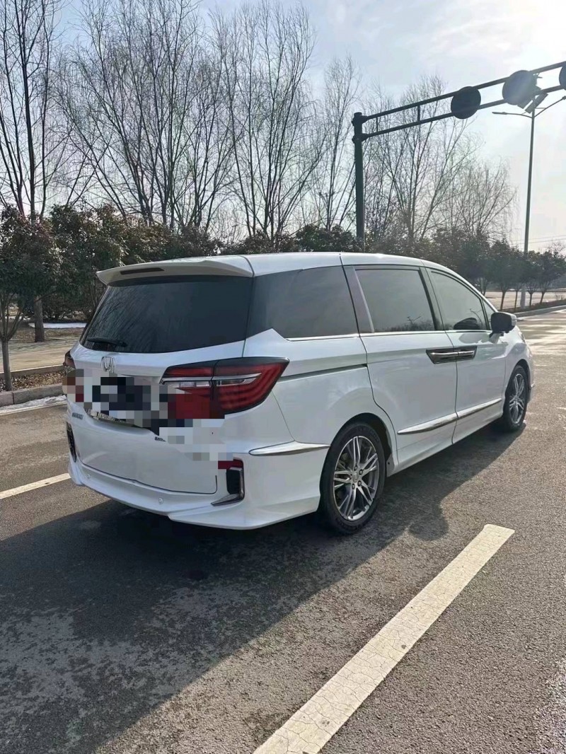 枣庄21年本田艾力绅9