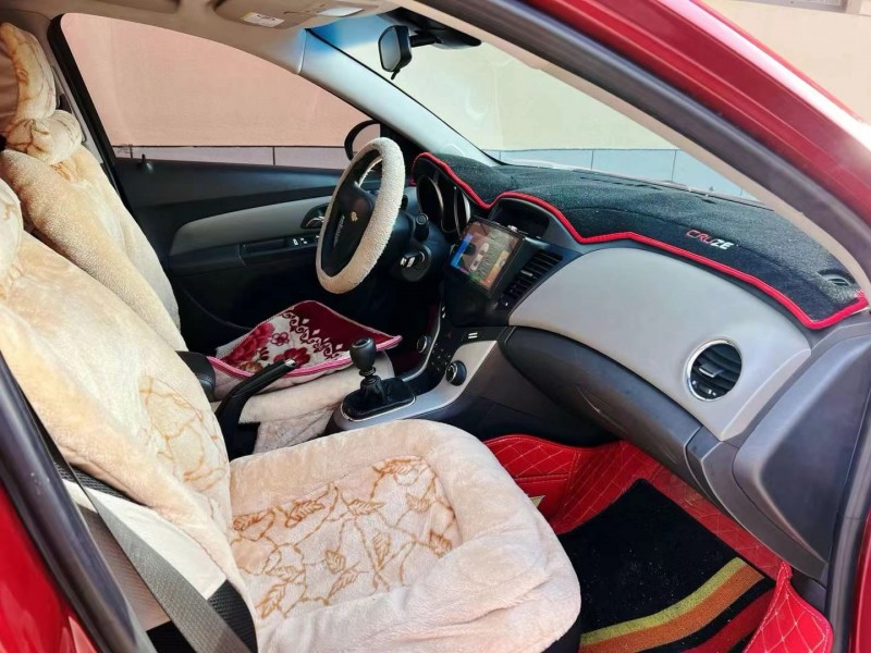 潍坊11年雪佛兰科鲁兹6