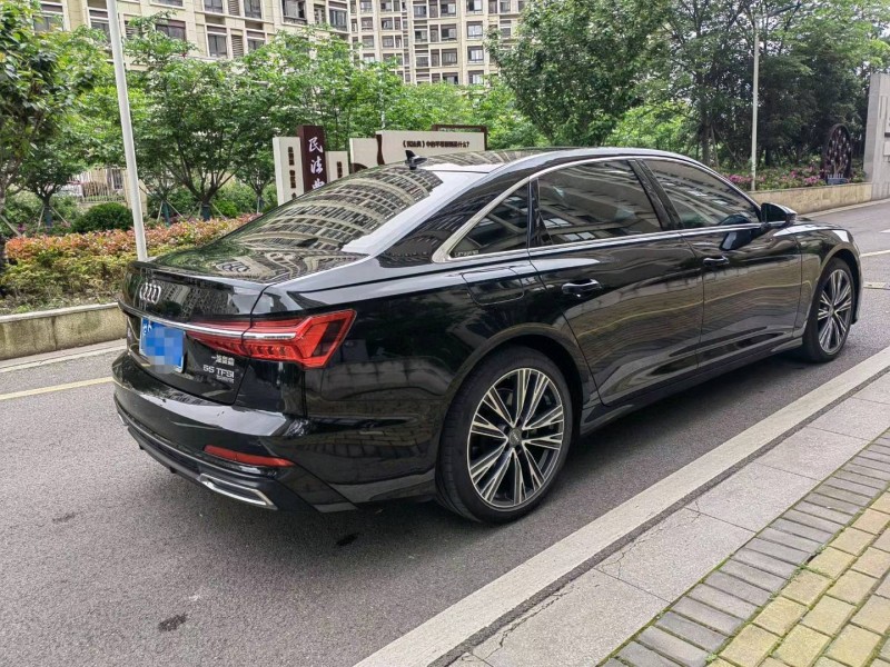 苏州21年奥迪A68
