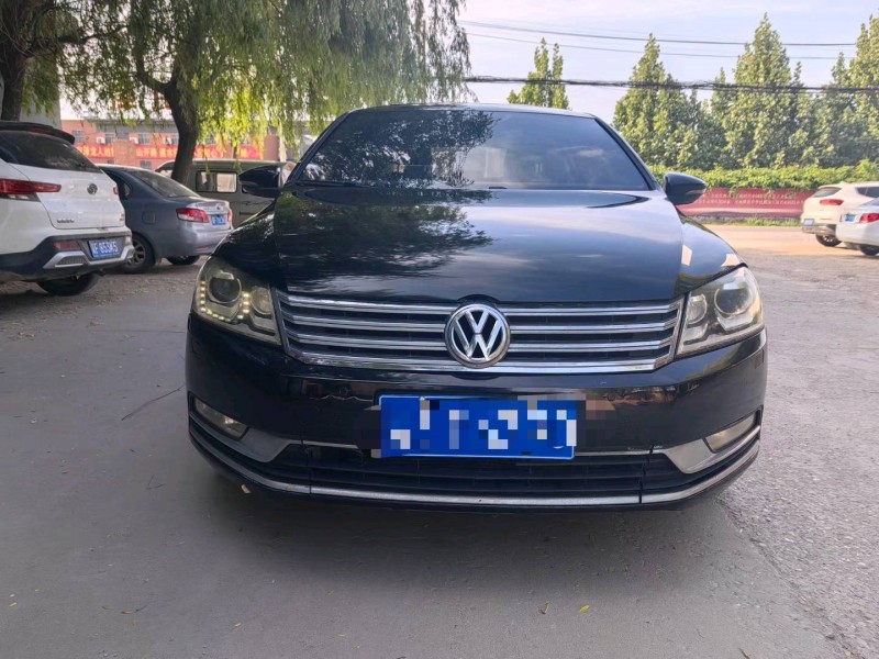 保定13年大众迈腾1