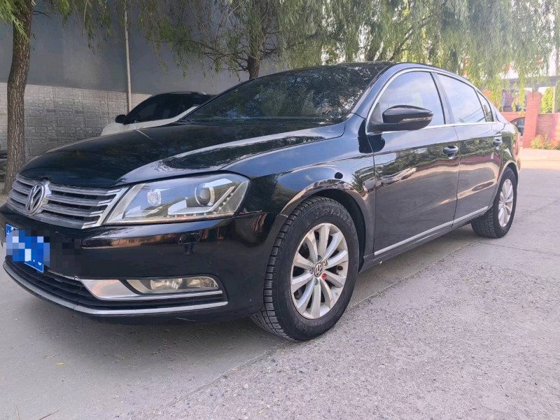 保定13年大众迈腾2