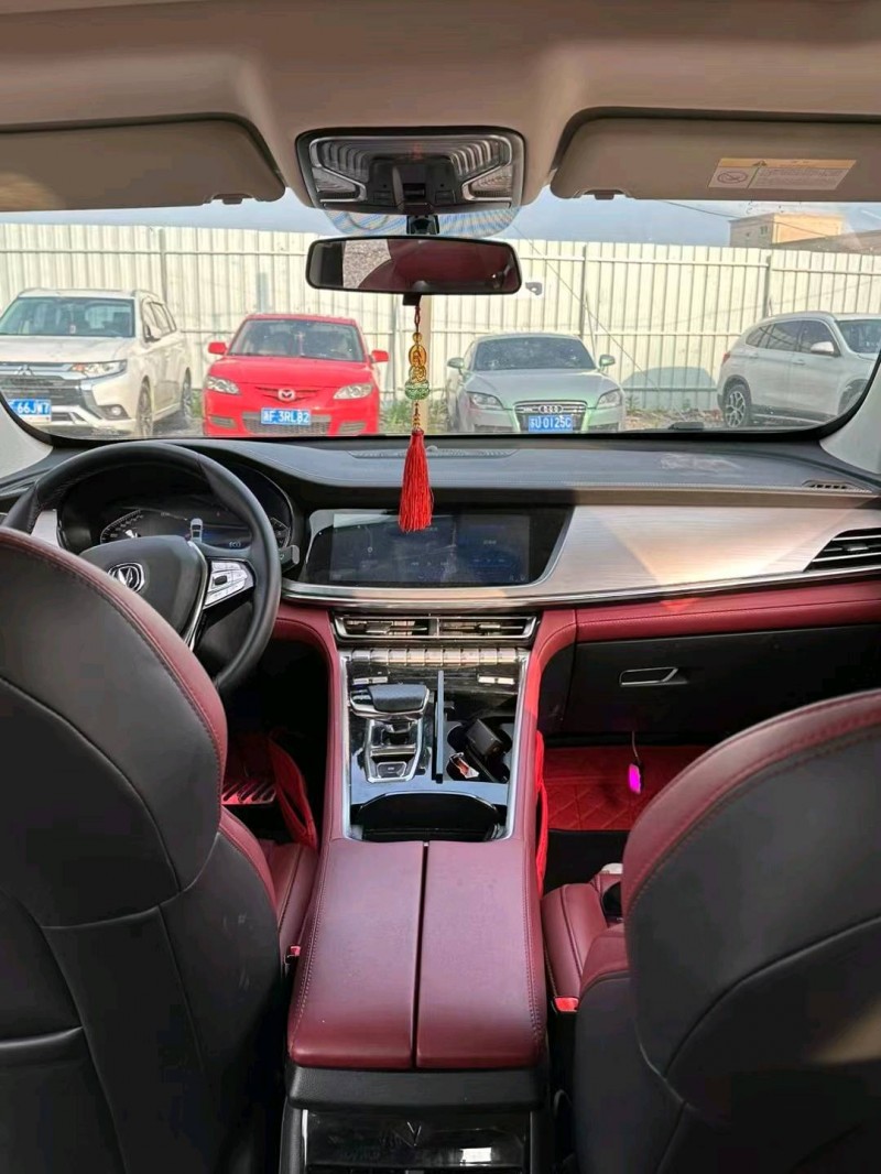 嘉興19年長安汽車CS857