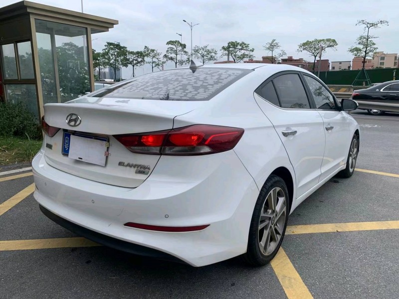 佛山18年现代领动3