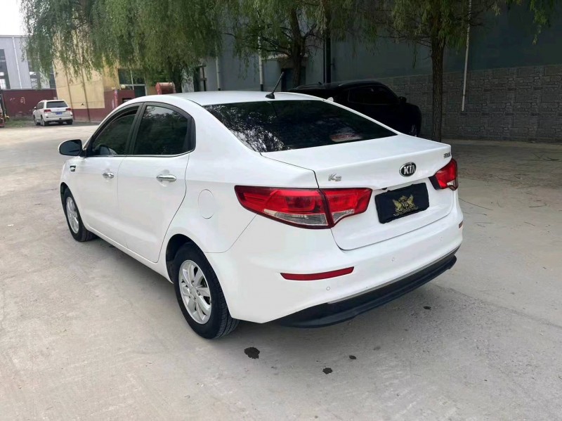 保定16年起亚K26