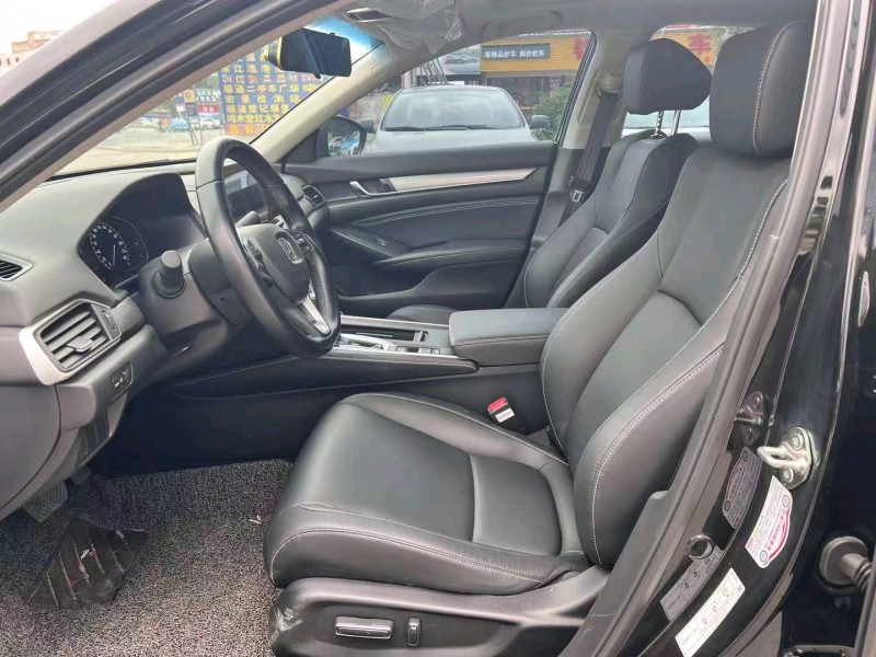 汕头21年本田英诗派2