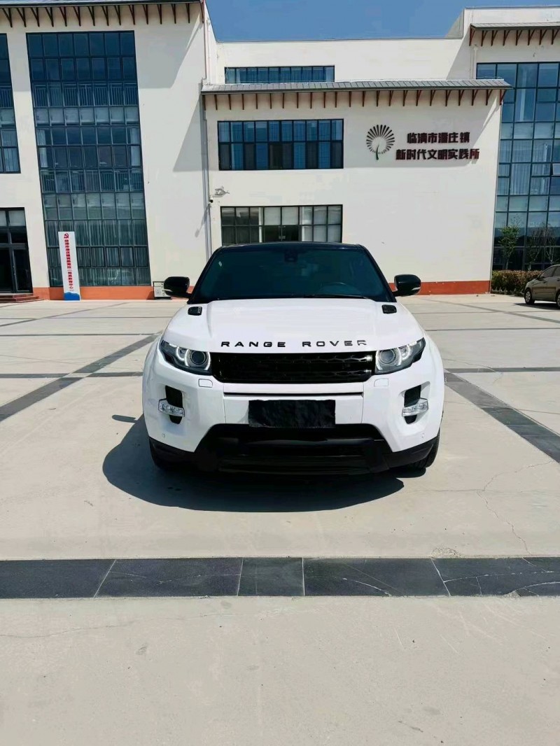 东营12年路虎极光1