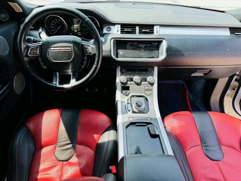 东营12年路虎极光6