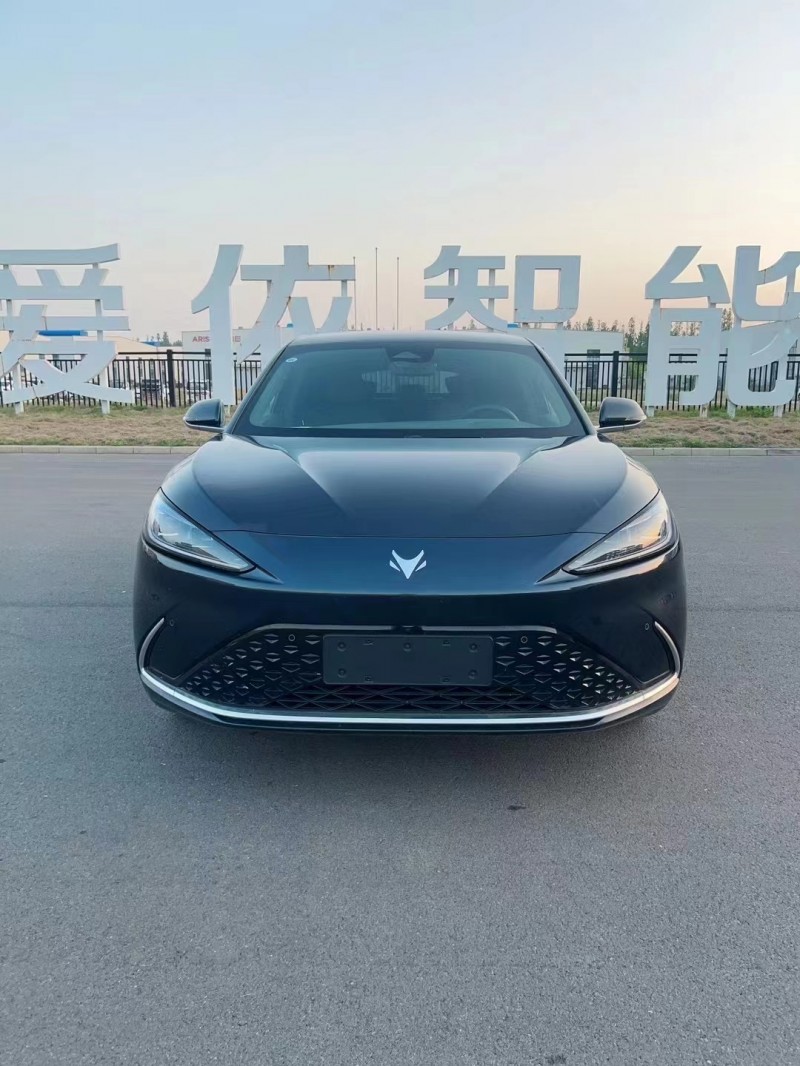 徐州23年极狐汽车阿尔法1
