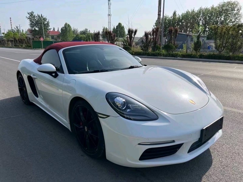 东营16年保时捷7182