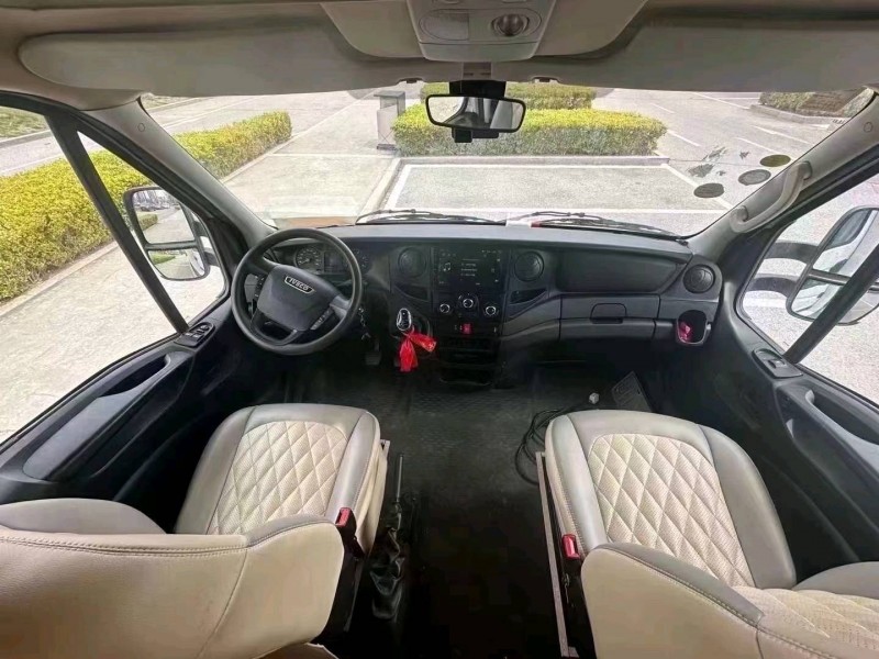 烟台21年依维柯Iveco VISION8