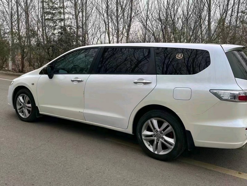 东营13年本田奥德赛5