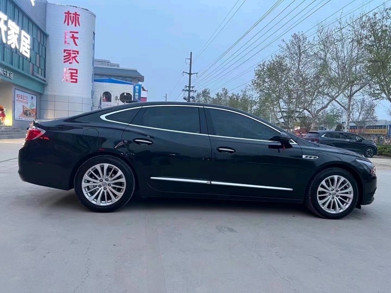 东营17年别克君越6