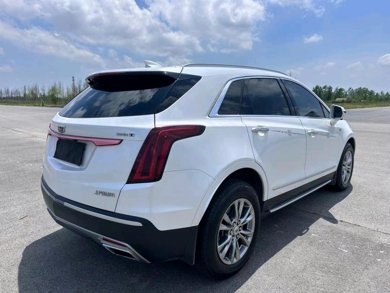盐城20年凯迪拉克XT58