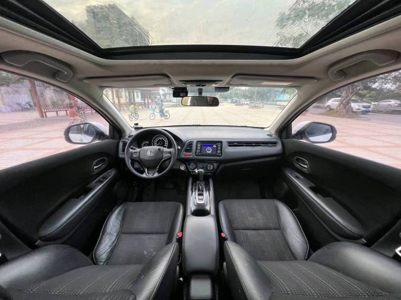 汕头17年本田缤智7