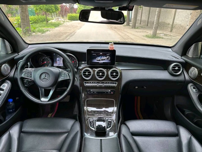 保定18年奔驰GLC6