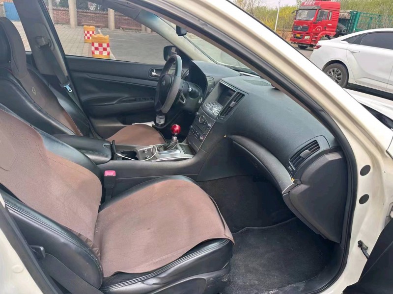 邯郸11年英菲尼迪G379