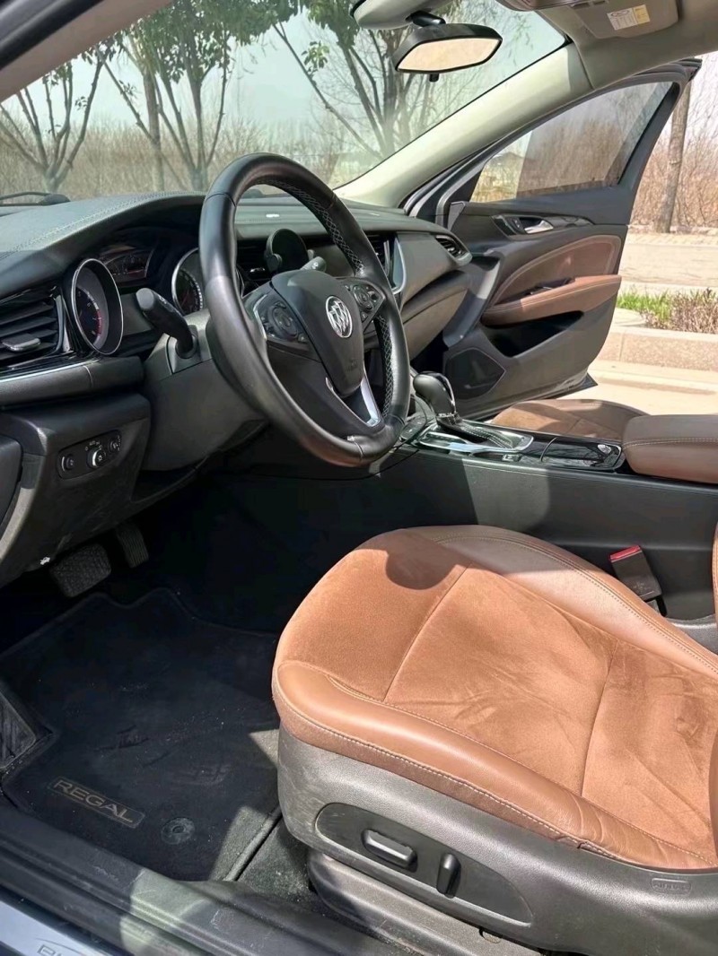 枣庄19年别克君威4