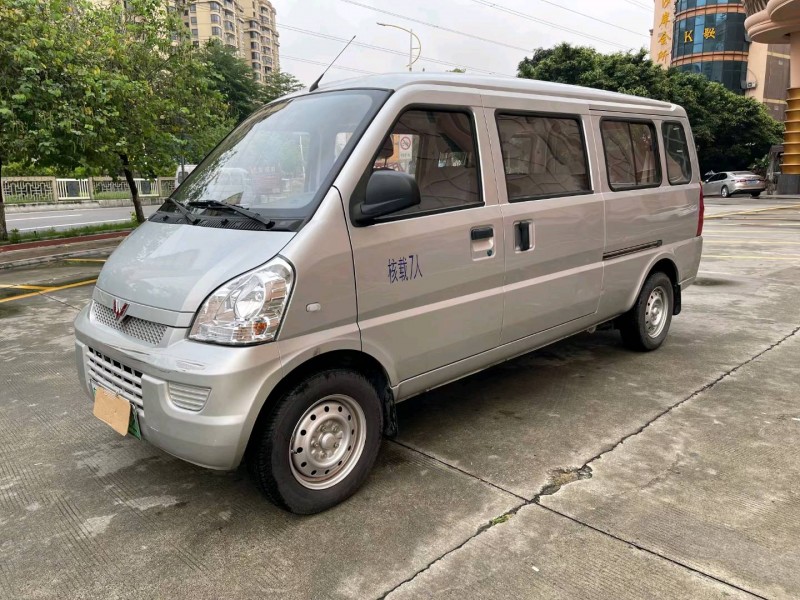 佛山23年五菱汽車宏光2