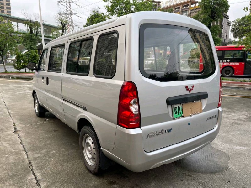 佛山23年五菱汽車宏光6