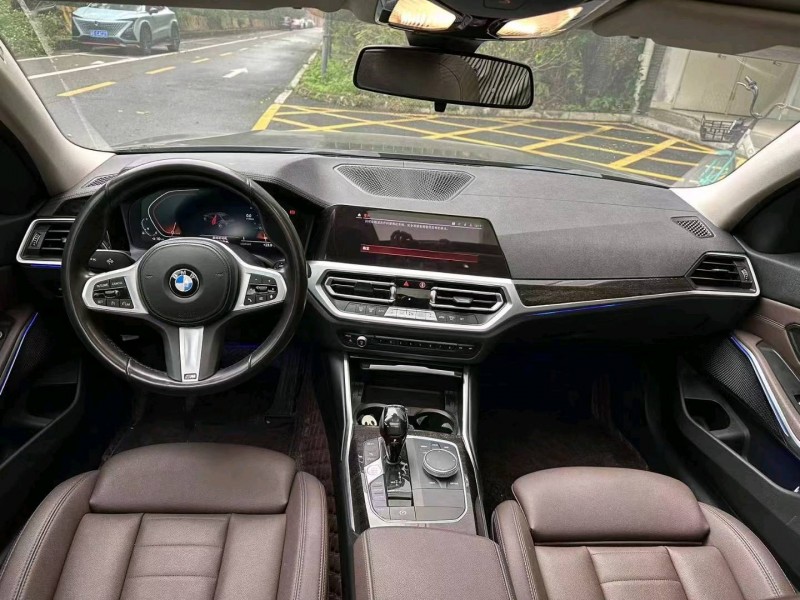 佛山20年宝马3系7